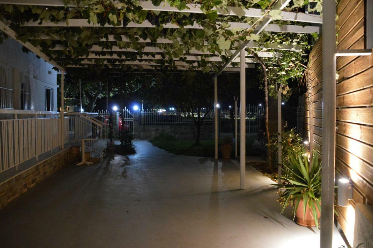 Antony Apartments Νέα Πλάγια Εξωτερικό φωτογραφία